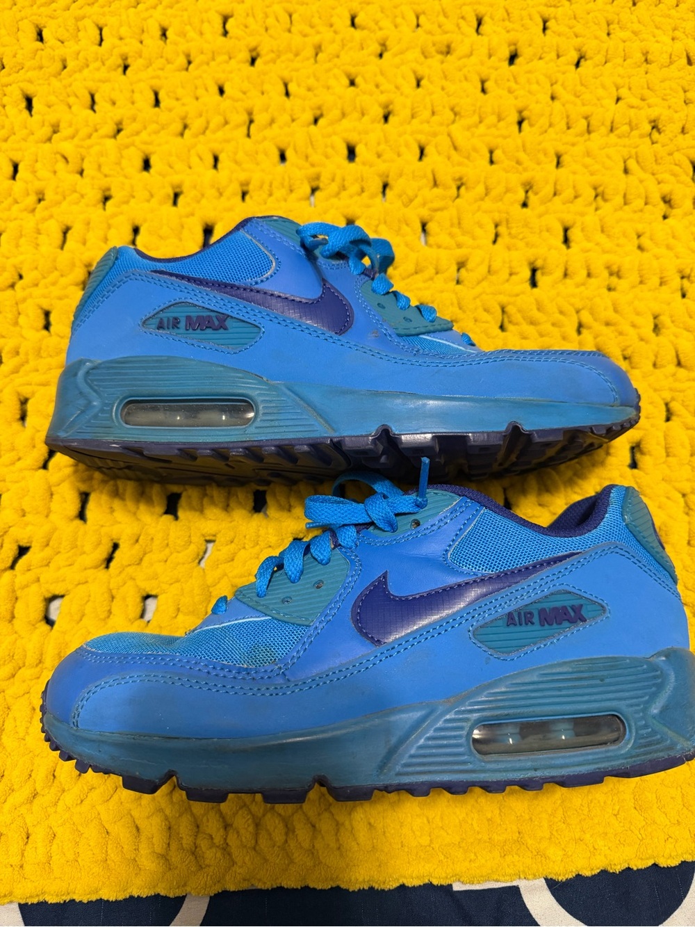 Nike Kids Blue Athletic Sneakers air max